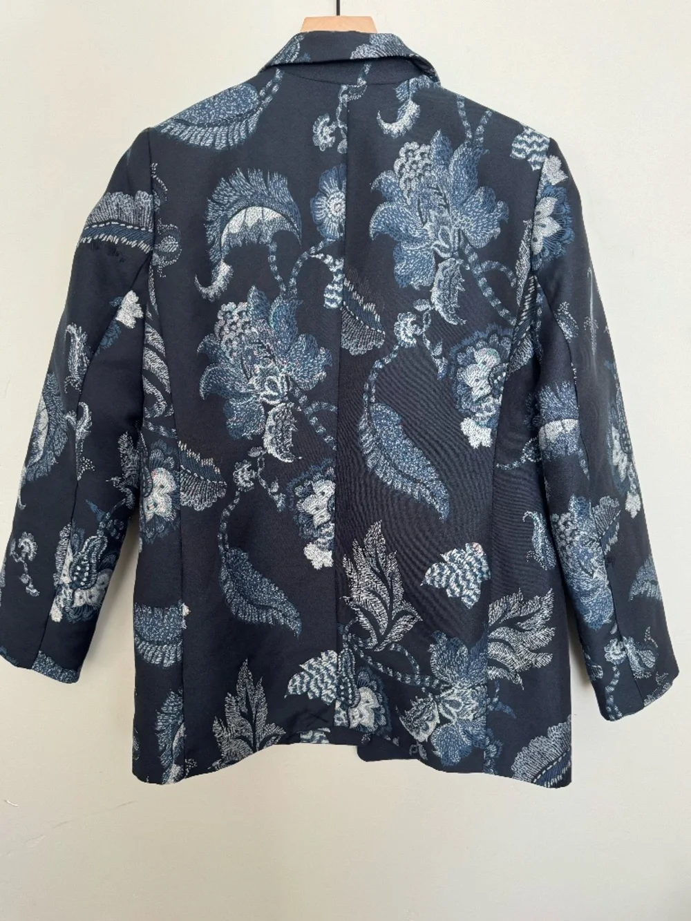 NWOT Chico's Navy Blue Floral Jacquard Blazer Women's Size M Office Career Wear